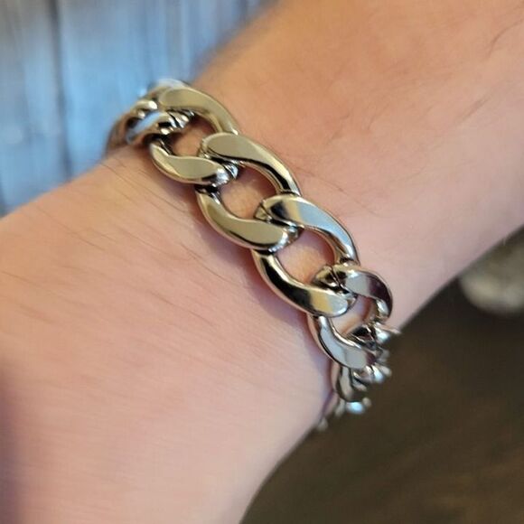 Chill Charms Of Texas Other - NWT Mens 12mm Shiny Stainless Steel Cuban Link Bracelet Lobster Clasp – 8 in